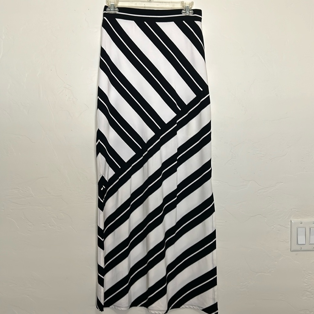 WHBM Maxi Skirt (NWOT)